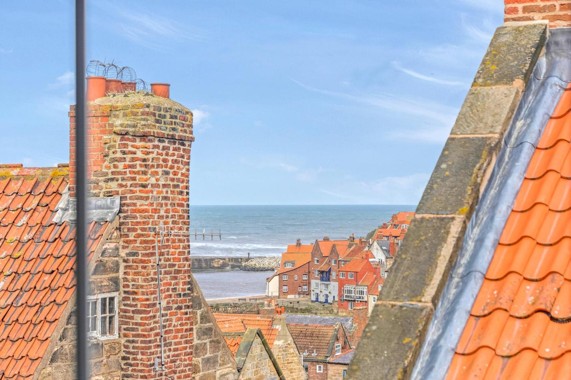 Adventure House - Whitby Villa Dış mekan fotoğraf